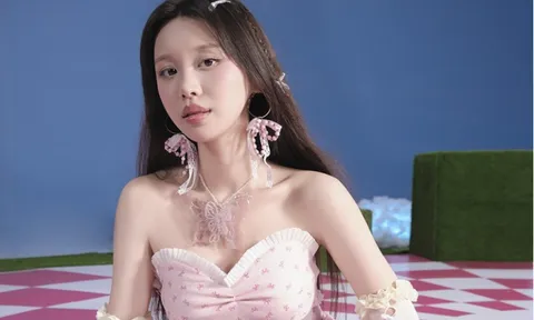 Bí quyết giảm 8kg giúp Han Sara "F5" vóc dáng: Nhan sắc trẻ hơn, mặc đồ đẹp hơn