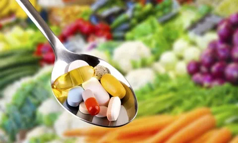 Sai lầm khi uống vitamin và thực phẩm chức năng khiến gan âm thầm tổn thương
