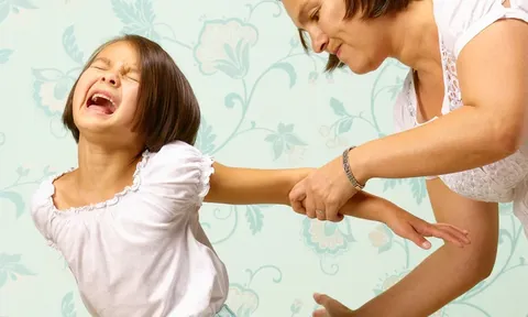 3 khác biệt ở trẻ được nuôi dạy bằng đòn roi và trẻ lớn lên trong sự tôn trọng
