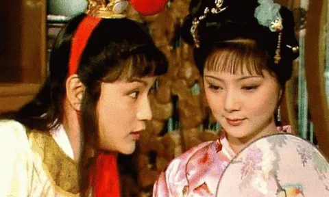Trương Lợi “Hồng lâu mộng”: Từ Tiết Bảo Thoa nổi danh đến nữ doanh nhân giàu có