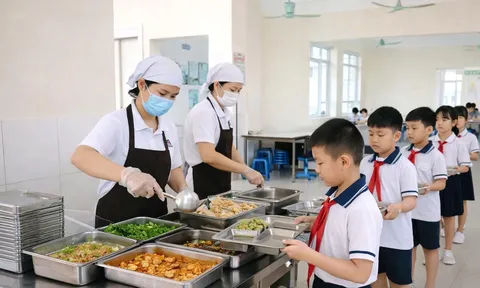 Tăng cường bảo đảm an toàn thực phẩm trong cơ sở giáo dục