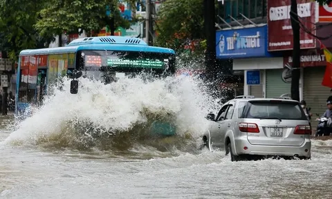 Dự báo thời tiết hôm nay 21/8: Hà Nội và Bắc Bộ mưa lớn, có nơi trên 250mm
