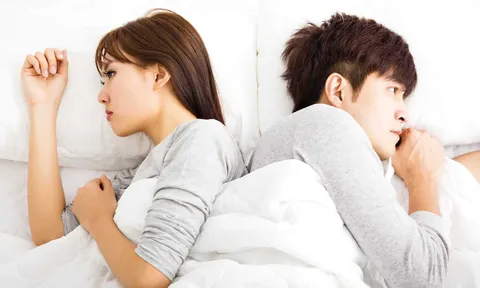 5 dấu hiệu hôn nhân rạn nứt âm thầm, nhiều cặp vợ chồng chỉ nhận ra khi đã quá muộn