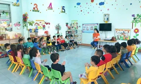 Trẻ 5-6 tuổi thuộc diện phổ cập giáo dục được miễn, giảm, hỗ trợ học phí theo quy định mới