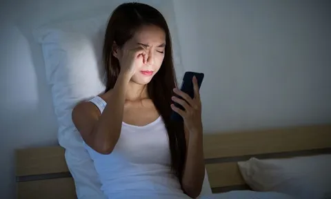 5 thói quen hàng ngày âm thầm gây hại sức khỏe, nhiều người vẫn vô tư mắc phải