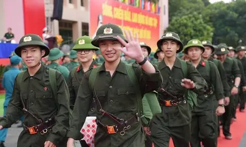 Học những ngành này, công dân có thể được ưu tiên sử dụng khi nhập ngũ năm 2027