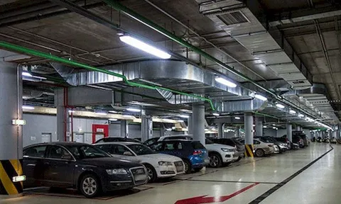 Hà Nội đề xuất thu phí trông giữ xe không tiền mặt, dữ liệu phải cập nhật trong 10 giây