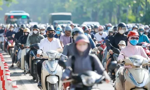 Miền Bắc vẫn nắng nóng 35 độ C những ngày cuối tháng 10, thời tiết oi bức như mùa hè