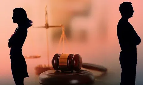 Chồng ra điều kiện khi ly hôn, tôi chuyển ngay 2 tỷ để đổi lấy tự do, 3 tháng sau anh quỳ xuống xin quay lại vì một lý do không ai ngờ