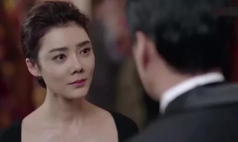 Chồng cũ nhắn tin xin ngủ qua đêm ở nhà tôi, lý do khiến tôi bốc hỏa thêm lần nữa