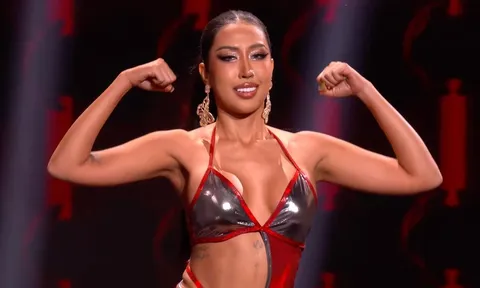 Clip 27 giây "rụng tim" về khoảnh khắc người đẹp 18 tuổi nhảy hip hop trong trang phục áo tắm