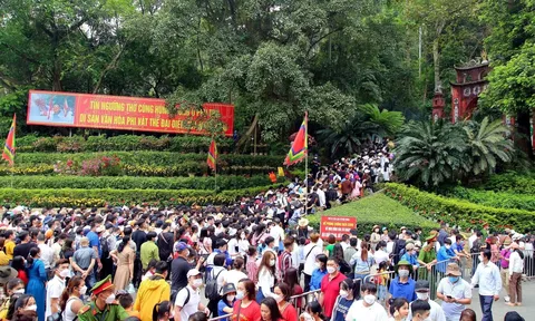 Hoán đổi nghỉ lễ Giỗ Tổ Hùng Vương và 30/4 - 1/5 kéo dài 09 ngày liên tục với người lao động ngoài nhà nước ra sao?