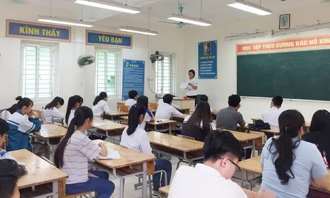 Từ 15/5/2026, phải xử lý nghiêm các hành vi ép buộc, trục lợi trong dạy thêm theo Thông tư 19, cụ thể như thế nào?