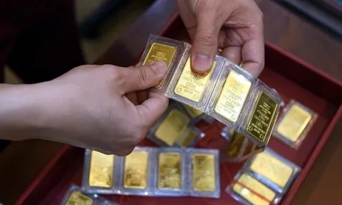 Chốt giá vàng ngày 13/4: Đồng loạt giảm, vàng miếng SJC và nhẫn trơn giảm 900 nghìn đồng