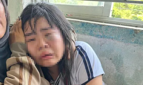 Thông tin mới từ Chủ tịch xã về vụ nữ sinh lớp 7 bị nhiều nam sinh đánh tới tấp trước cổng trường
