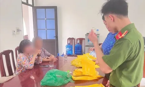 Phát tán tài liệu liên quan "pháp luân công", hai người phụ nữ bị xử phạt tổng cộng 8 triệu đồng