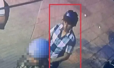 Hình ảnh rõ nét về người đàn ông nghi lấy 128 triệu đồng tại ATM