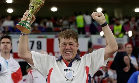 Đam mê bóng đá lớn đến mức nào: Người đàn ông quyết định bán cả nhà để đi xem World Cup