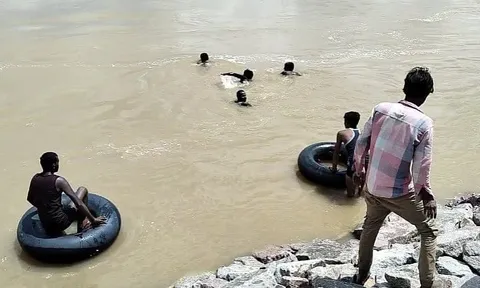 Ba đứa trẻ rủ nhau đi tắm ao rồi xảy ra chuyện đau lòng khiến cả làng chết lặng