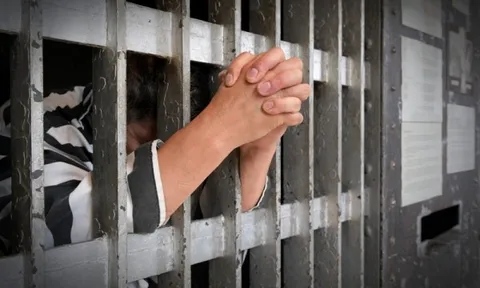 Có thể trả lại tiền, vàng của người bị tạm giam thay vì sung công quỹ, cụ thể ra sao?