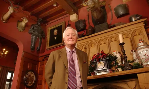 Muốn có người sinh con trai thừa kế, triệu phú đặt ra nhiều điều kiện khiến nhiều người bất ngờ