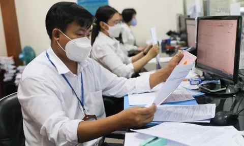 Từ ngày 01/7/2026, có 08 nhóm đối tượng được tiếp nhận vào viên chức theo Dự thảo Nghị định, cụ thể gồm những ai?
