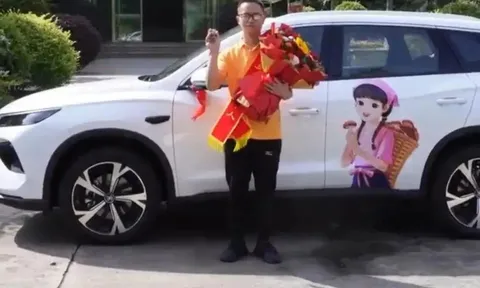 Lao xuống sông cứu sống 3 thiếu niên giữa đêm, người đàn ông nhận món quà bất ngờ gần 600 triệu đồng