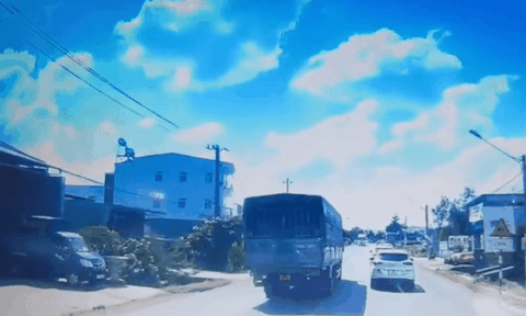 Vụ nữ sinh lớp 9 tử vong thương tâm sau va chạm xe tải: Công an phát thông báo tìm nhân chứng