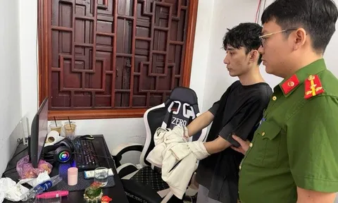 Khởi tố 2 "nữ quái" Nguyễn Thị Yến Nhi (SN 1998), Nguyễn Thị Thắm (SN 2002) cùng đồng bọn