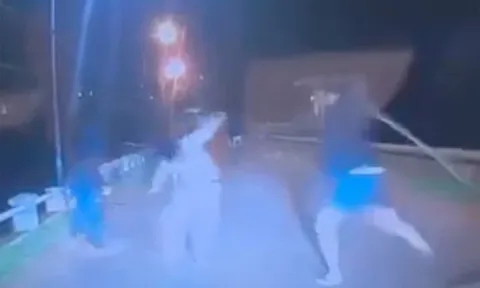 Hẹn "giải quyết mâu thuẫn", hàng chục thanh thiếu niên mang dao rựa lao vào hỗn chiến: 2 người bị chém trọng thương, 9 đối tượng bị bắt