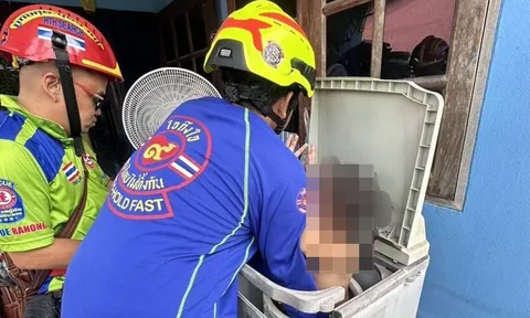 Thấy cháu gái 3 tuổi bất tỉnh trong máy giặt sau hơn 2 giờ mắc kẹt, người bà lập tức gọi cứu hộ và cái kết khiến nhiều người thở phào