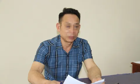 Vụ ô tô bất ngờ lao lên vỉa hè tông 2 người rồi bỏ đi: Tài xế sau đã ra trình diện, kết quả kiểm tra ban đầu gây chú ý