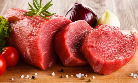 Thịt bò là "siêu thực phẩm" nhưng không dành cho tất cả: Bác sĩ nhắc 5 nhóm người này càng ăn nhiều càng dễ "rước họa" vào người