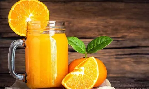 Ly nước cam uống mỗi sáng tưởng vô hại, thế nhưng kết quả khám của người phụ nữ khiến ai cũng phải xem lại thói quen này