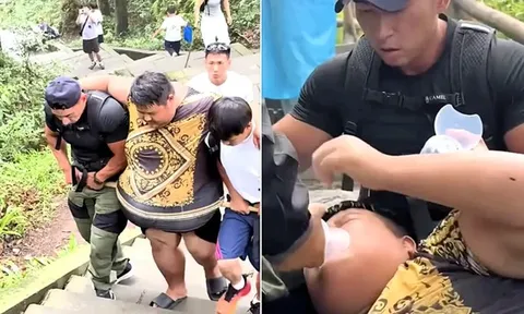 Người đàn ông béo phì nặng tới 171,5 kg quyết tâm leo núi để giảm cân, thế nhưng lại kiệt sức và bất tỉnh khi chỉ còn 1 km là đến đích, phải nhờ cứu hộ "vác" xuống núi