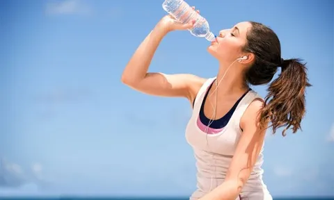 Nguy kịch vì uống quá nhiều nước