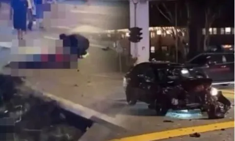 Xe tải lao vào nhóm người đi bộ giữa giao lộ lúc rạng sáng, 3 người trong một gia đình tử vong thương tâm