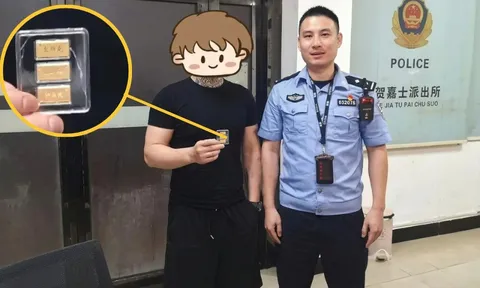 Nhặt được 3 thỏi vàng nhưng tưởng đồ giả nên "tiện tay" vứt đi, người đàn ông bất ngờ khi cảnh sát tìm đến
