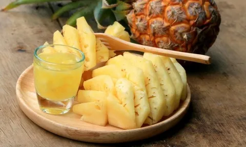 Ăn dứa mỗi ngày có thể bổ sung vitamin C và chất xơ, nhưng ăn như thế nào để bổ sung dinh dưỡng hợp lý?