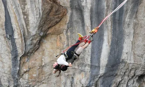 Cặp đôi tử vong thương tâm trong tai nạn nhảy bungee và lời kể của quản lý trung tâm