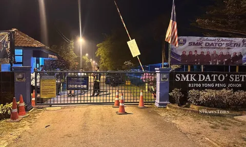 Nữ sinh lớp 10 tử vong tại trường học với nhiều vết bầm tím, cảnh sát bắt giữ 3 bạn học cùng 16 tuổi