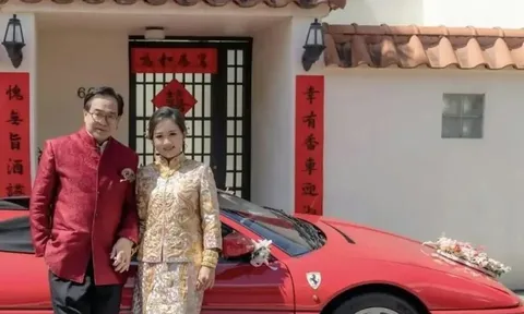 Chú rể 73 tuổi tự lái siêu xe Ferrari mui trần đến đón cô dâu 32 tuổi