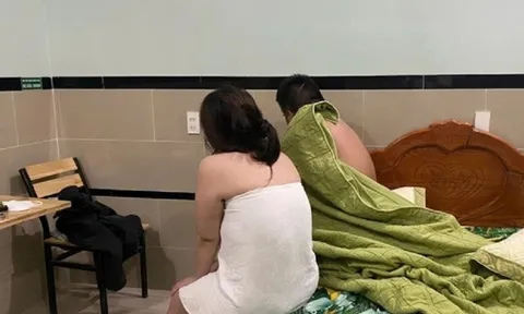 Nửa đêm kiểm tra massage Bony 5, bắt quả tang 3 đôi nam nữ trong 3 phòng: Ai trực tiếp “điều phối” tiếp viên phục vụ khách?