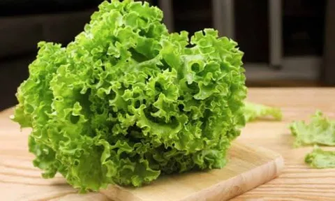 Loại rau người Việt ăn thường xuyên, giá chỉ vài chục nghìn/kg, được Mỹ chấm 70,73 điểm về mật độ dinh dưỡng