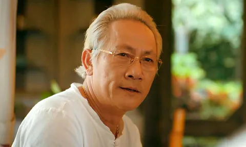 Nam NSƯT nổi tiếng màn ảnh Việt sống trong biệt thự 2 mặt tiền gần biển, sân vườn xanh mướt, tuổi 58 tận hưởng cuộc sống thảnh thơi