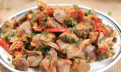 Nhiều người vô tình vứt bỏ phần ngon nhất của con gà mà không hề hay biết