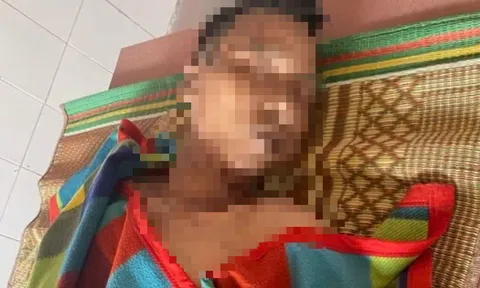 Thi thể nam giới chưa rõ danh tính dạt vào bờ biển Cửa Lò, công an thông báo tìm người thân