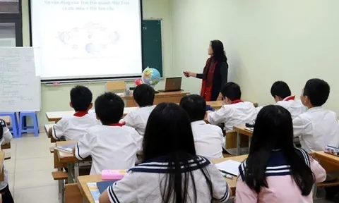 Từ 15/5/2026 cho phép dạy thêm, học thêm ngoài nhà trường có thu tiền của học sinh nhưng phải đáp ứng yêu cầu nào tại Thông tư 19?