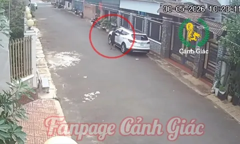 Thót tim clip bé trai 12 tuổi lái ô tô qua nhiều con hẻm, xảy ra va chạm với taxi: Chủ xe tiết lộ bất ngờ về "tài xế nhí"