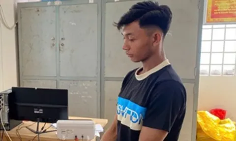 Phát hiện con gái bị thanh niên 19 tuổi "dụ dỗ" vào nhà nghỉ "làm chuyện người lớn", người mẹ lập tức báo công an